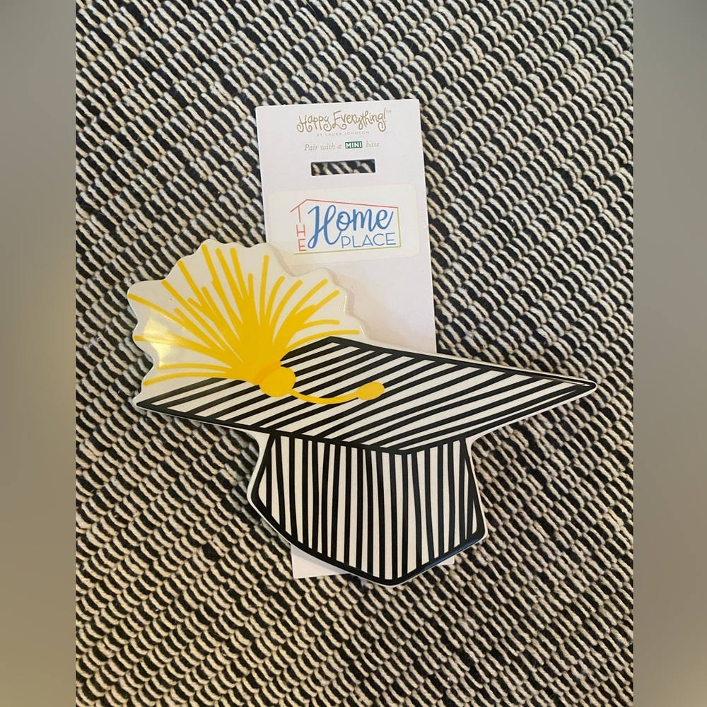 Happy Everything graduation cap MINI
